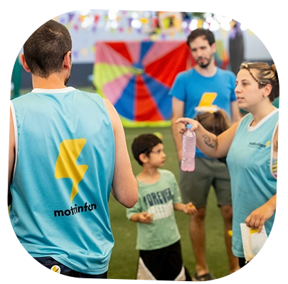 foto de profes motrinfan con alumno